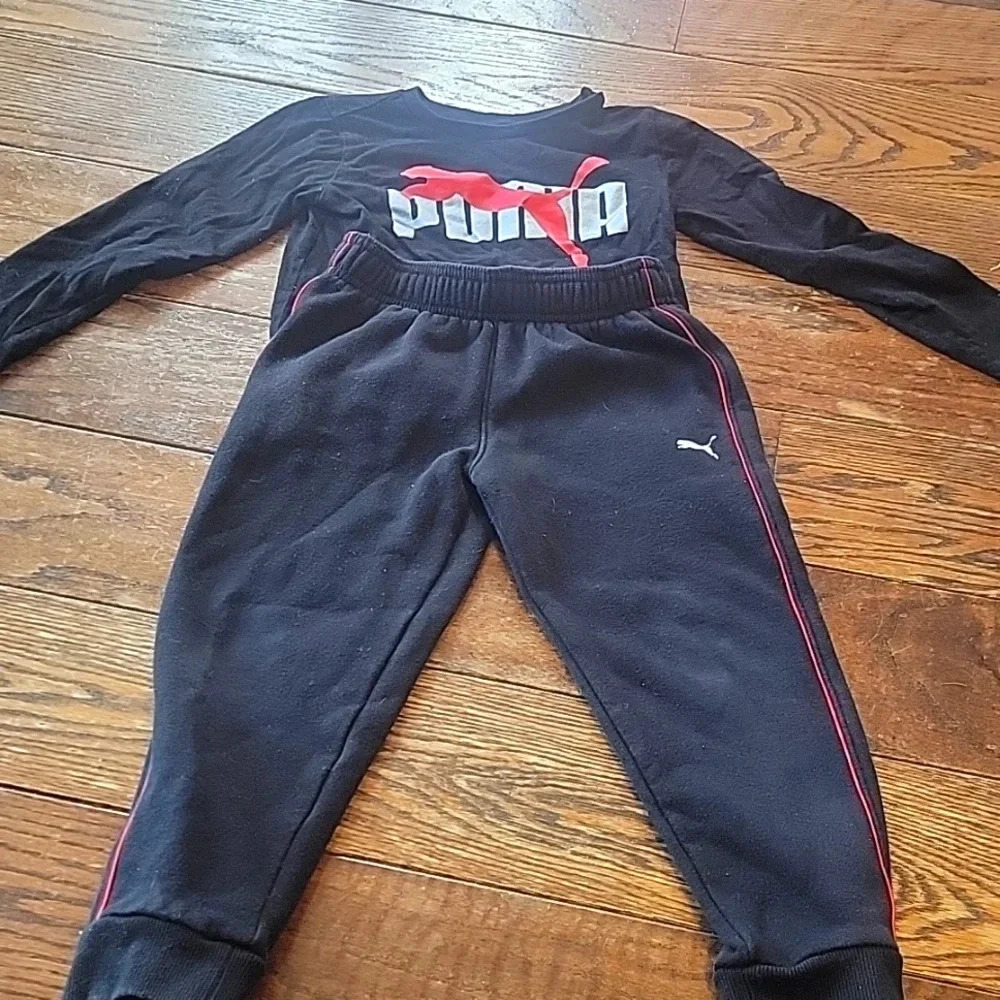 Girls 2 piece Puma set